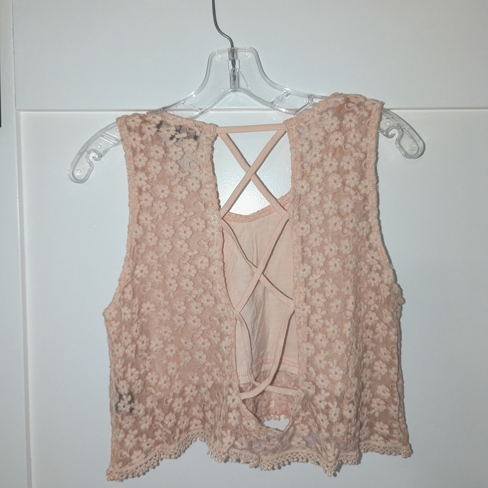 POL Small Floral Lace Pink Top